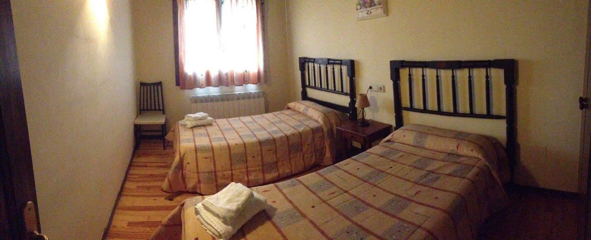 Вилла Torre Gelbert Пучсерда Экстерьер фото